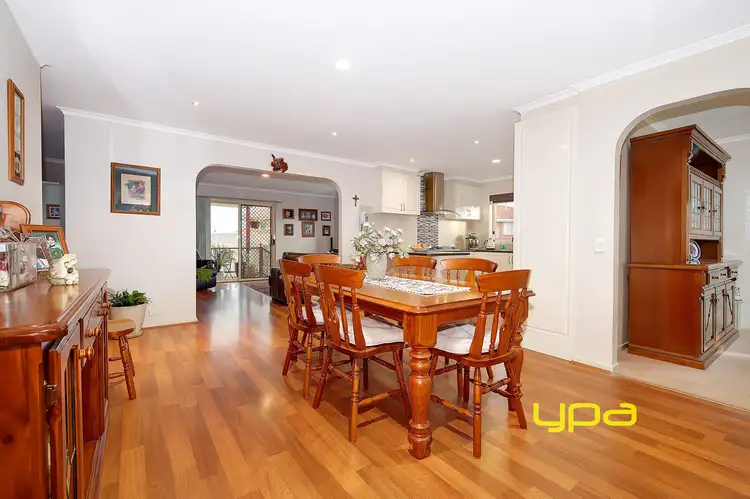 Fifth view of Homely house listing, 33 Longhurst Crescent, Hillside VIC 3037