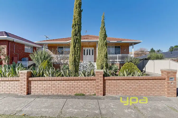 68 Lightwood Crescent, Meadow Heights VIC 3048