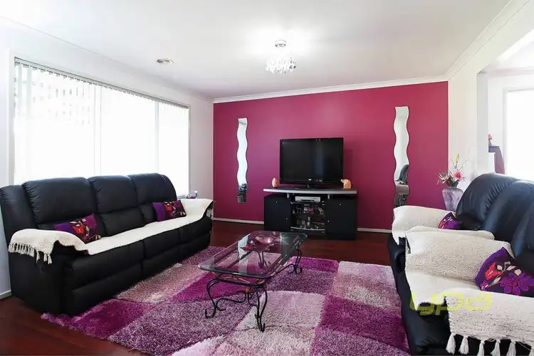 Fifth view of Homely house listing, 3 Binalong Court, Burnside VIC 3023