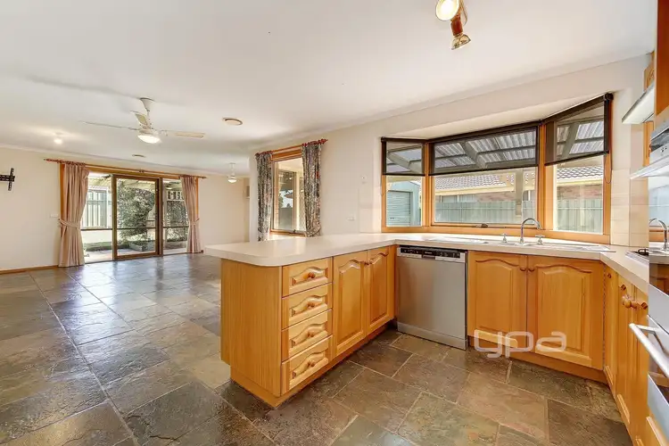 Seventh view of Homely house listing, 7 Goodrich Court, Craigieburn VIC 3064