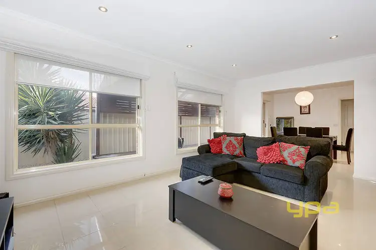 Fifth view of Homely house listing, 2/40 Jade Way, Hillside VIC 3037