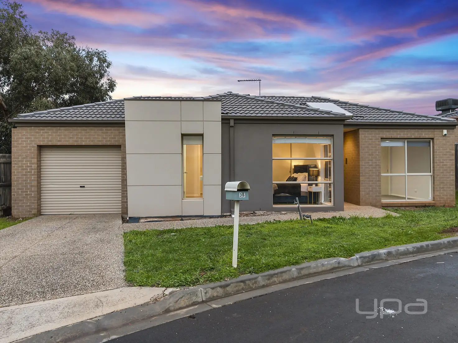 Main view of Homely unit listing, 36/20-22 Roslyn Park Drive, Harkness VIC 3337