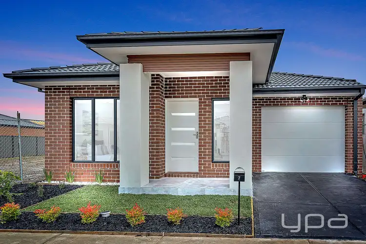 7 Angophora Crescent, Craigieburn VIC 3064