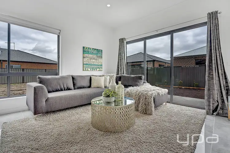 Third view of Homely house listing, 7 Angophora Crescent, Craigieburn VIC 3064