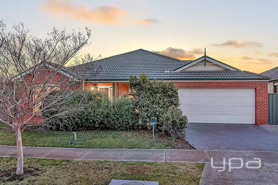 Main view of Homely house listing, 7 Chelsworth Loop, Craigieburn VIC 3064