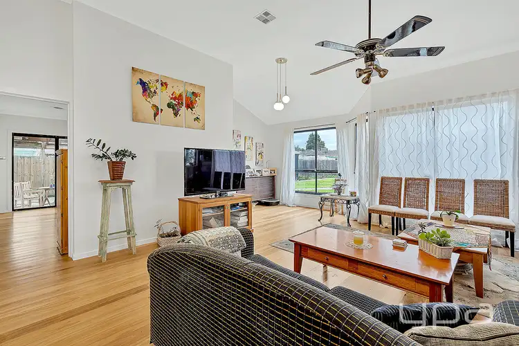 Fourth view of Homely house listing, 5 Kelsey Court, Craigieburn VIC 3064