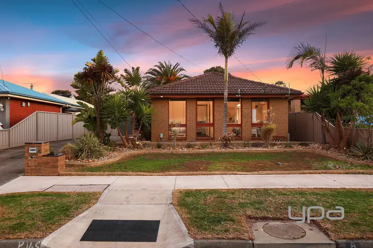 6 Kelvin Grove, Werribee VIC 3030