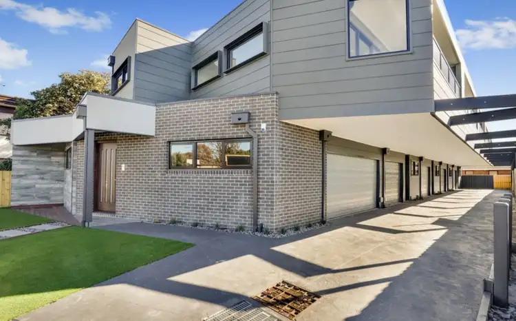 6 Beasley Avenue, Werribee VIC 3030