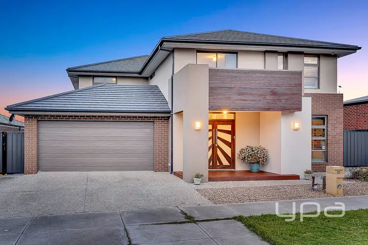 Second view of Homely house listing, 21 Baronial Way, Craigieburn VIC 3064