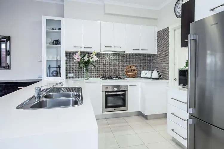 Fifth view of Homely house listing, 88 Jindabyne Avenue, Taylors Hill VIC 3037