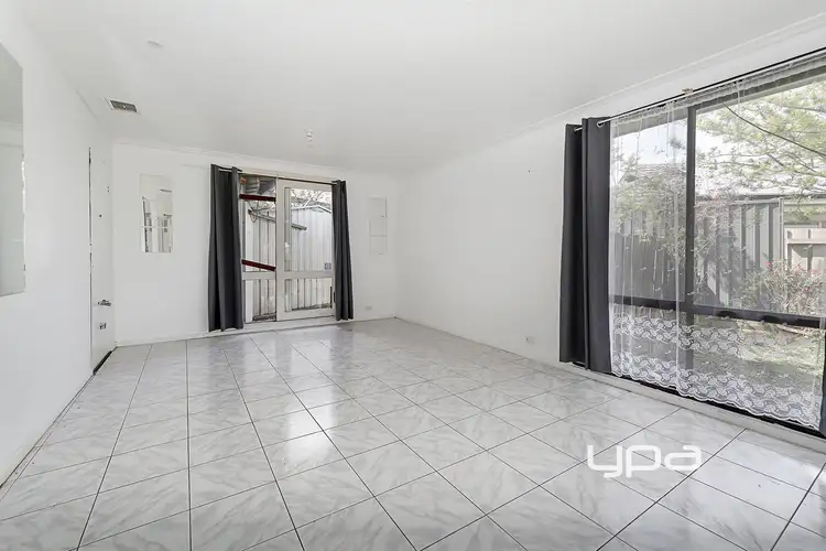 Fifth view of Homely house listing, 10 Taggerty Crescent, Meadow Heights VIC 3048