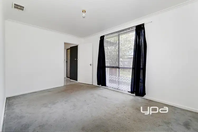 Sixth view of Homely house listing, 10 Taggerty Crescent, Meadow Heights VIC 3048