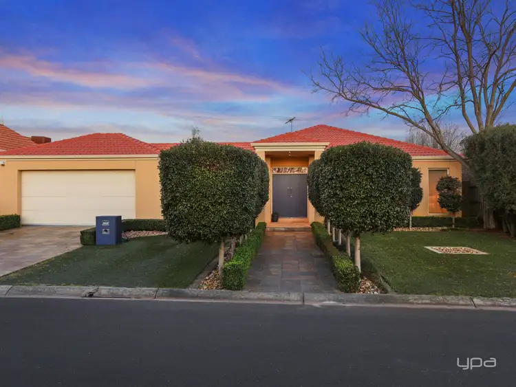 16 Fontain Court, Werribee VIC 3030