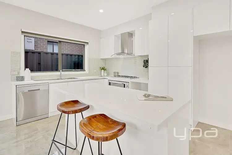 Fourth view of Homely house listing, 37 Luster Circuit, Greenvale VIC 3059