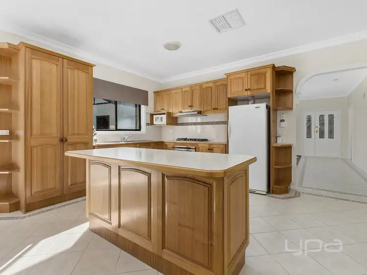 Sixth view of Homely house listing, 13 Priscilla Court, Harkness VIC 3337