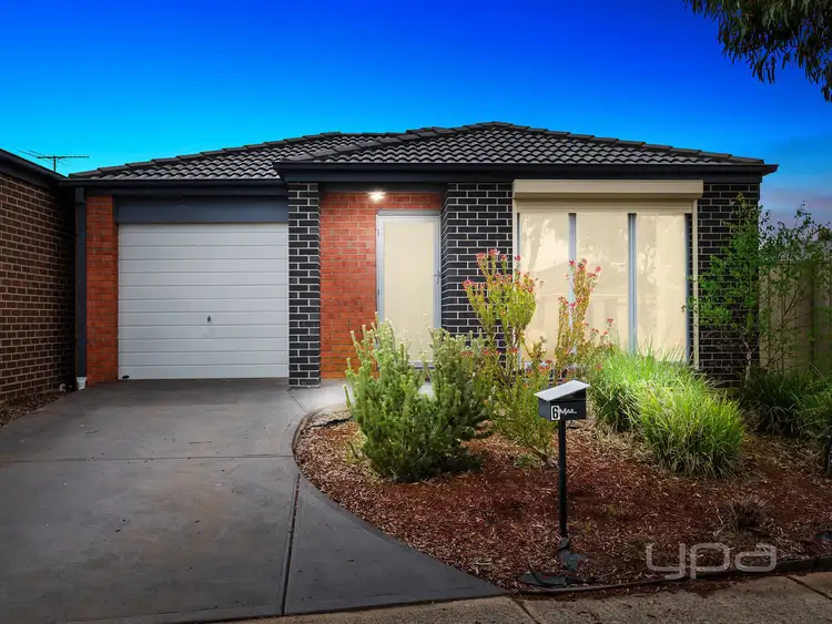 6 Raven Street, Brookfield VIC 3338
