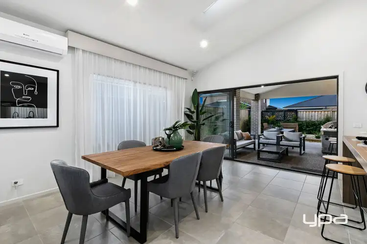 Sixth view of Homely house listing, 8 Lincolnshire Drive, Thornhill Park VIC 3335