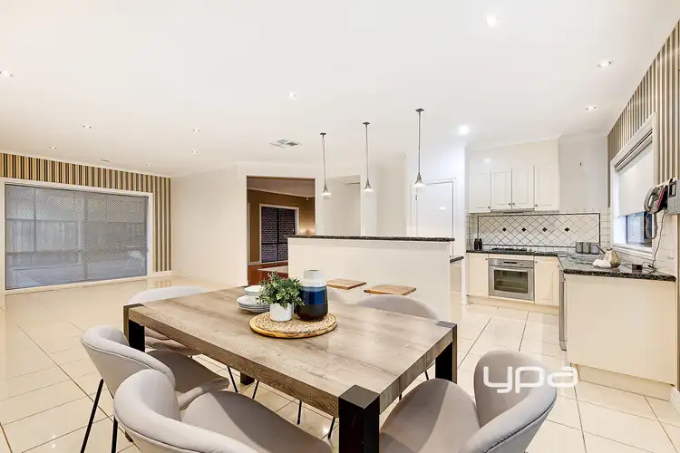 Sixth view of Homely house listing, 16 The Garlands, Craigieburn VIC 3064