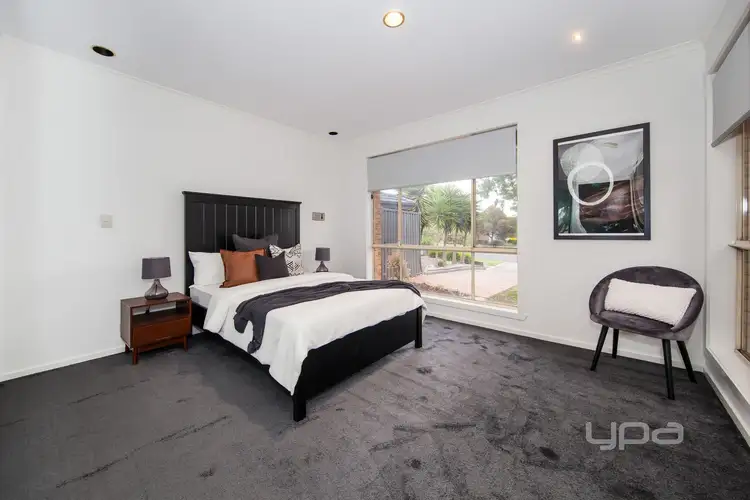 Sixth view of Homely house listing, 12 Nerida Court, Taylors Lakes VIC 3038