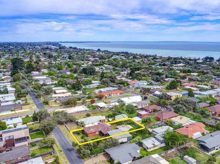 92 Raymond Street, Tootgarook VIC 3941