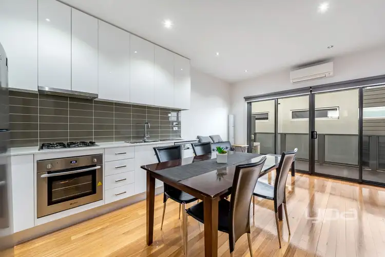 6/59 Parer Road, Airport West VIC 3042