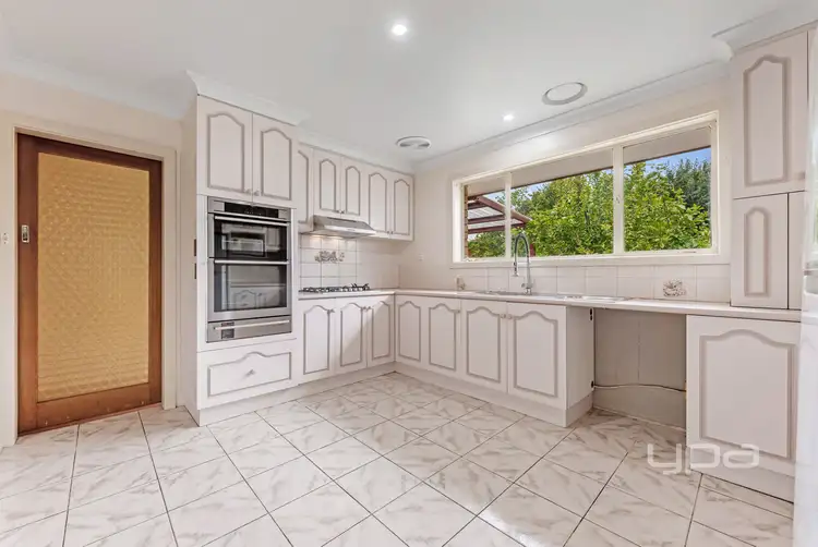 Fifth view of Homely house listing, 10 President Road, Albanvale VIC 3021