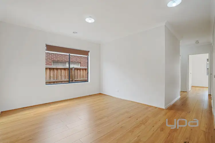 Sixth view of Homely house listing, 4 Dutch Avenue, Manor Lakes VIC 3024