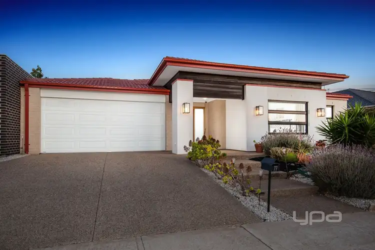 77 Aspire Boulevard, Fraser Rise VIC 3336