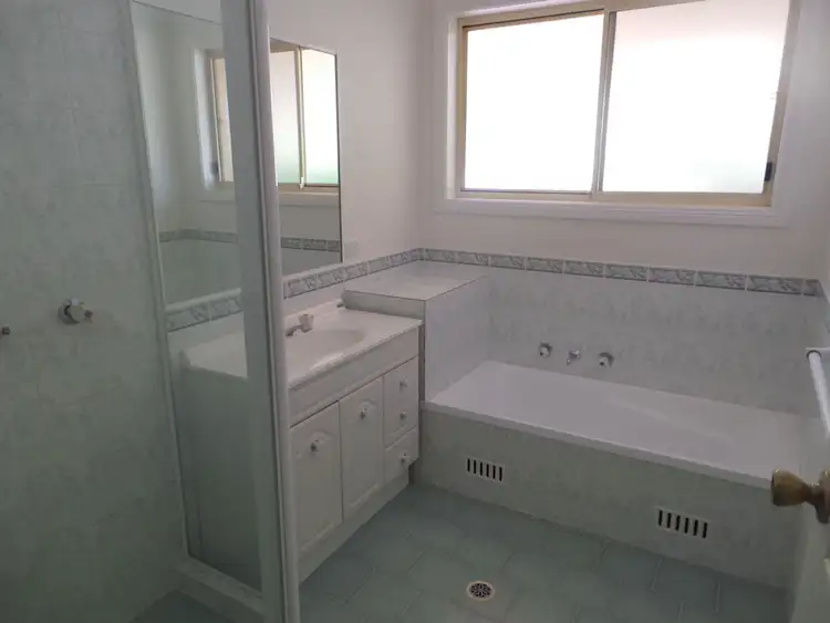 Seventh view of Homely villa listing, 23/1 Hillview Crescent, Tuggerah NSW 2259