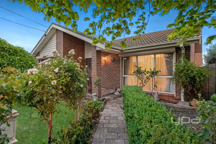 2 Garryowen Terrace, Tullamarine VIC 3043
