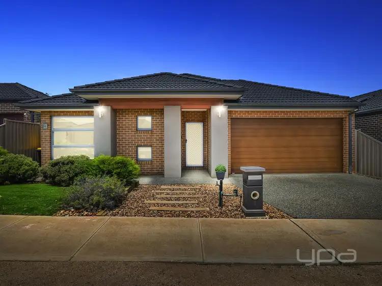 12 Lawrence Avenue, Harkness VIC 3337