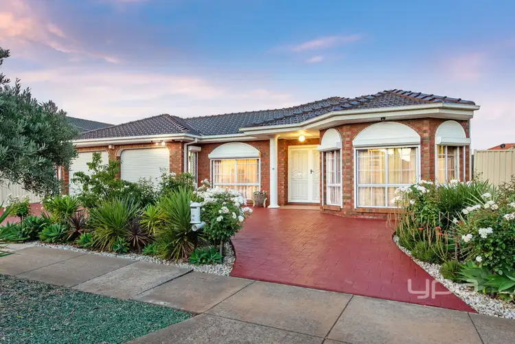 10 Winkler Drive, Taylors Lakes VIC 3038