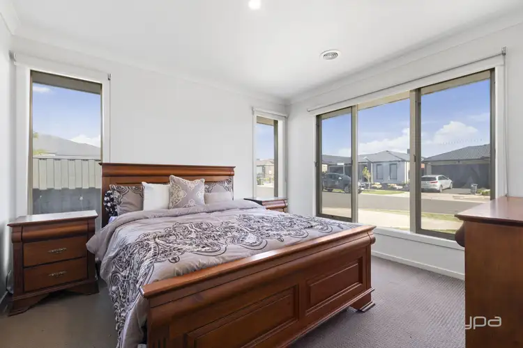 Third view of Homely house listing, 28 Henbury Street, Tarneit VIC 3029