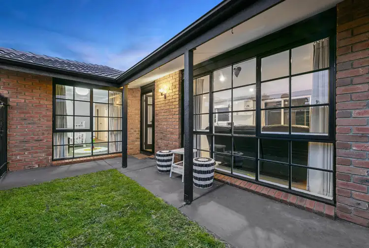 3/2 Oakland Street, Mornington VIC 3931