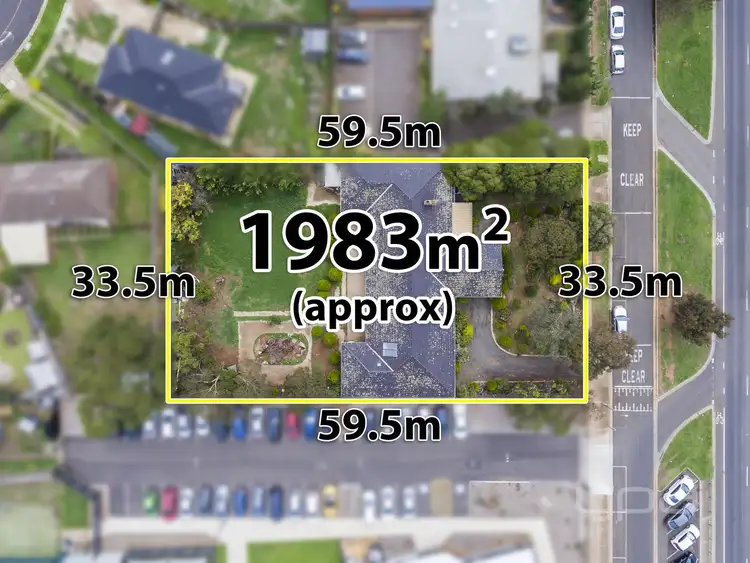 213 Coburns Road, Melton West VIC 3337