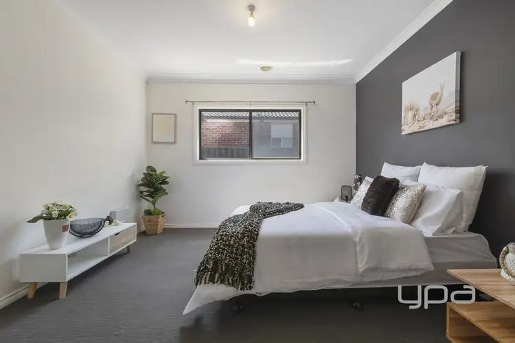 Sixth view of Homely house listing, 10 Cardinia Grove, Manor Lakes VIC 3024