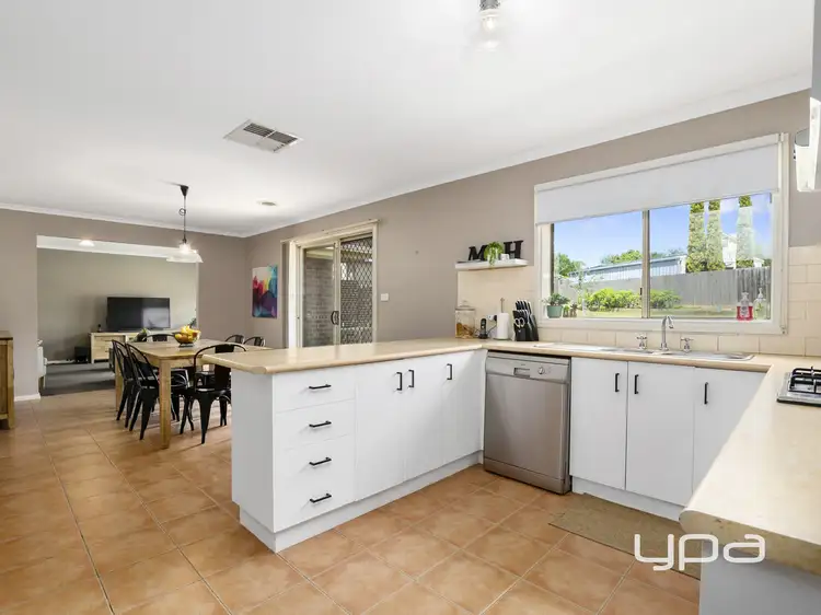 Third view of Homely house listing, 3 Jeffrey's Court, Bacchus Marsh VIC 3340