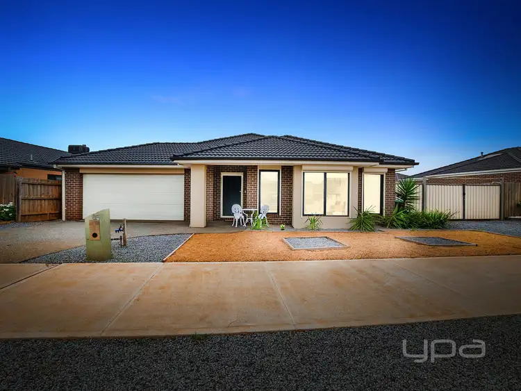 85 Albert Drive, Melton South VIC 3338