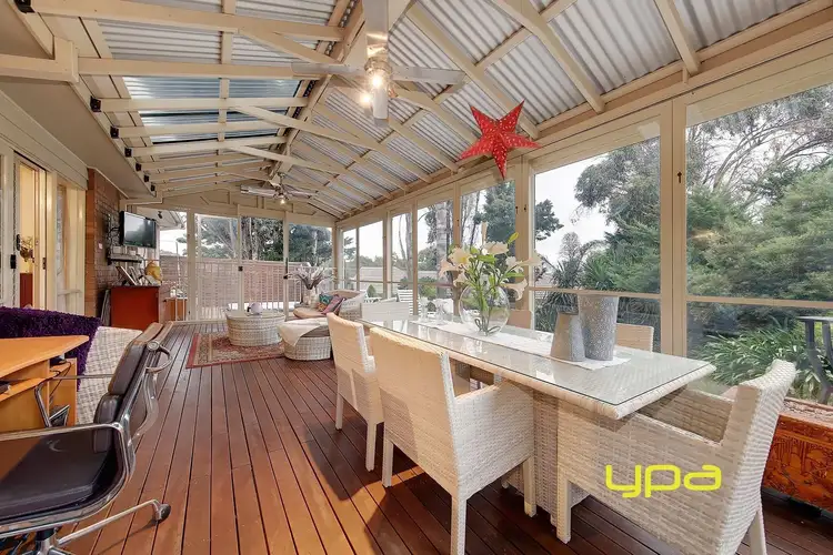 Seventh view of Homely house listing, 10 Davidson Court, Attwood VIC 3049
