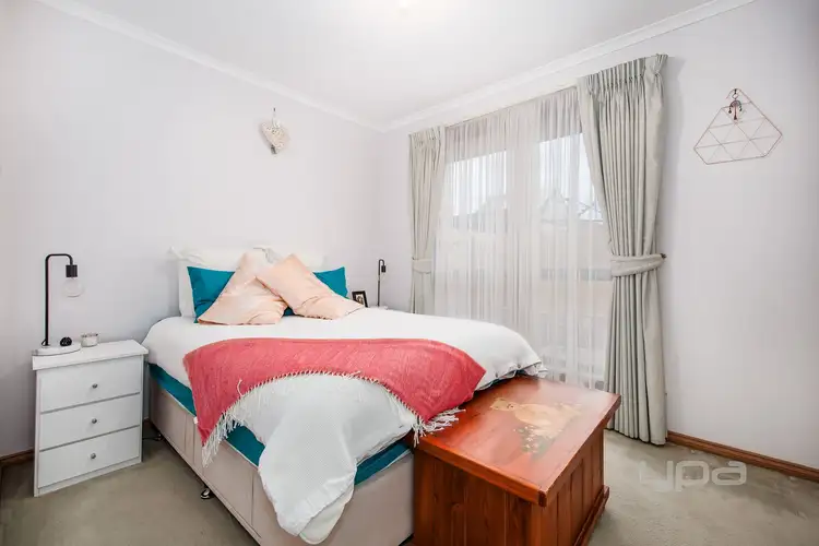 Seventh view of Homely house listing, 8a Yallop Court, Keilor East VIC 3033