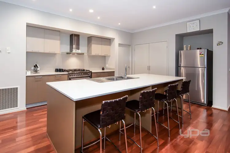 Fifth view of Homely house listing, 7 Durrol Way, Caroline Springs VIC 3023