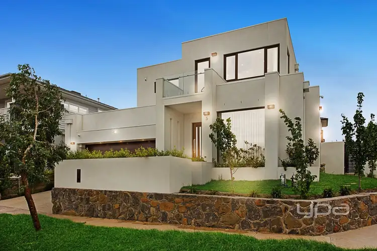5 Masefield Terrace, Craigieburn VIC 3064