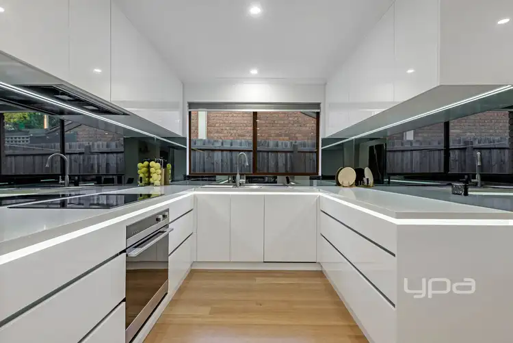 56 Rokeby Crescent, Craigieburn VIC 3064