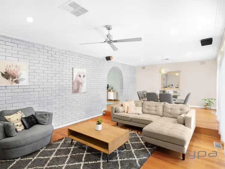 Fourth view of Homely house listing, 2 Wallaroo Square, Werribee VIC 3030