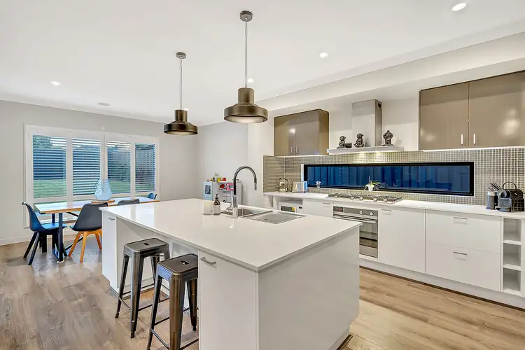 Sixth view of Homely house listing, 7 Positano Grove, Greenvale VIC 3059