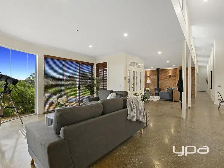 Fifth view of Homely house listing, 11 Selby Court, Hopetoun Park VIC 3340