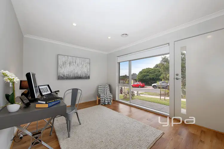 Sixth view of Homely house listing, 3 & 3a Leveque Loop, Craigieburn VIC 3064