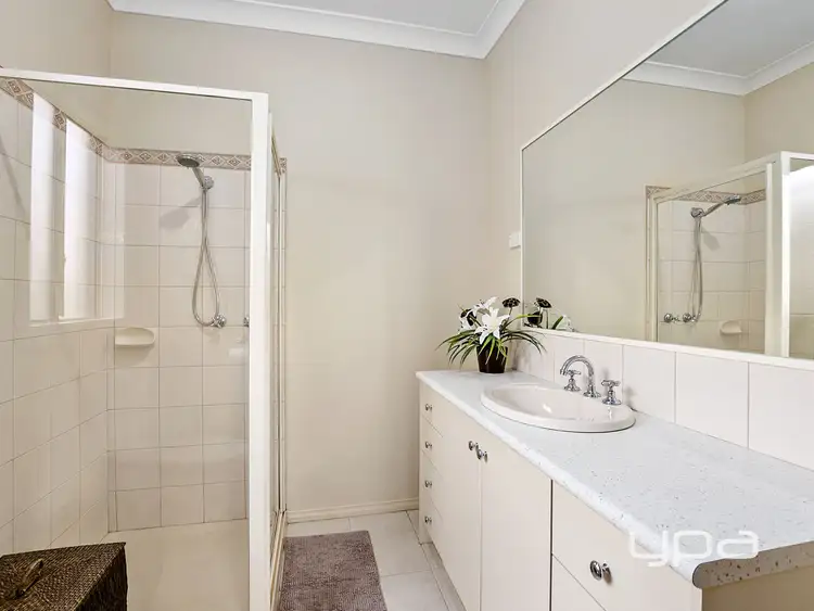 Third view of Homely house listing, 5 Higgins Court, Bacchus Marsh VIC 3340