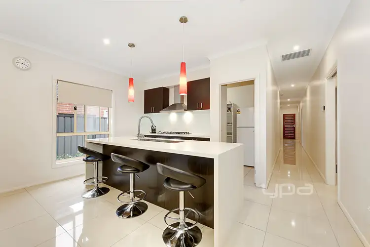 Second view of Homely house listing, 7 Escapade Boulevard, Craigieburn VIC 3064