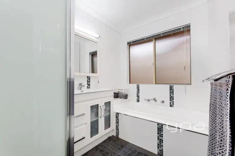 Sixth view of Homely house listing, 9 Exmouth Road, Craigieburn VIC 3064